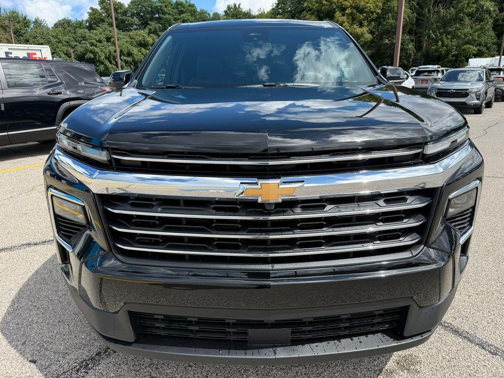 new 2026 Chevrolet Traverse car, priced at $42,030
