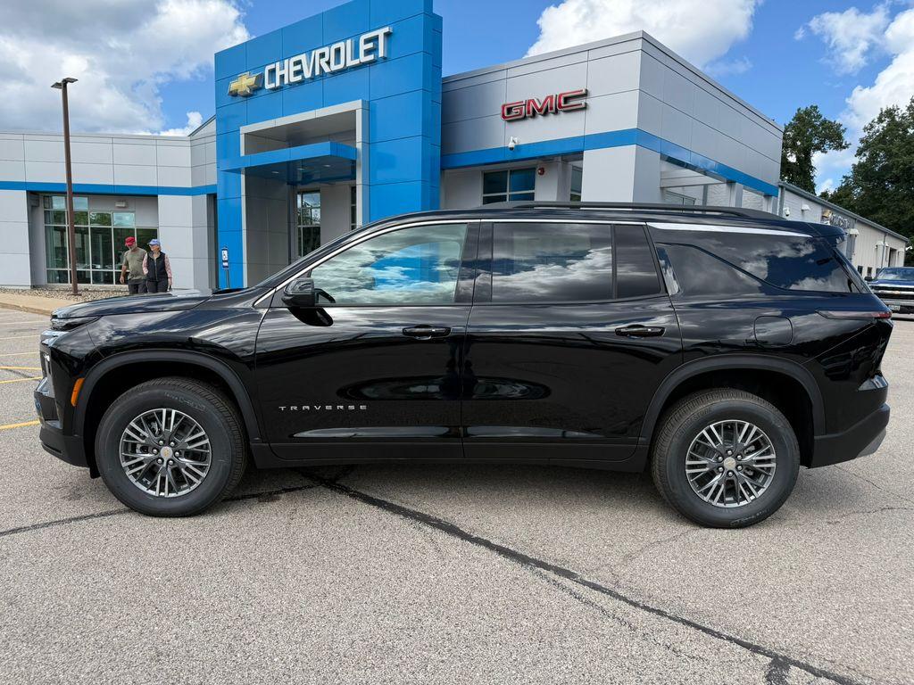 new 2026 Chevrolet Traverse car, priced at $42,030