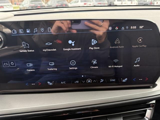 new 2026 Chevrolet Traverse car, priced at $42,030