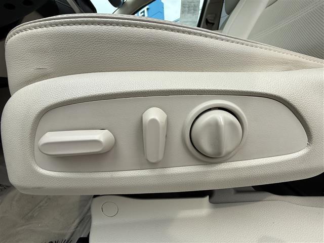 used 2021 GMC Acadia car, priced at $32,125