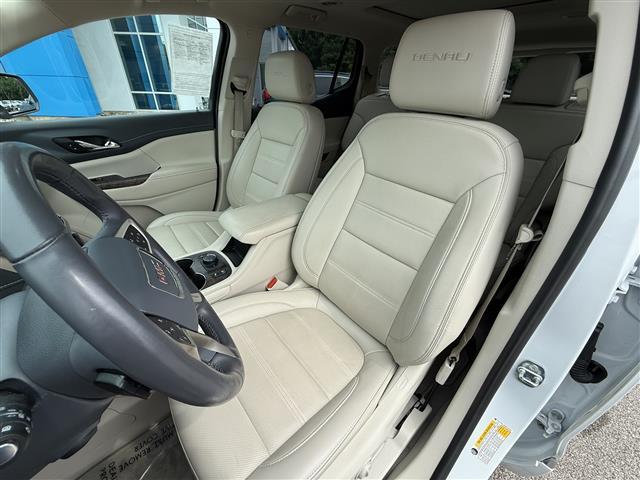 used 2021 GMC Acadia car, priced at $32,125