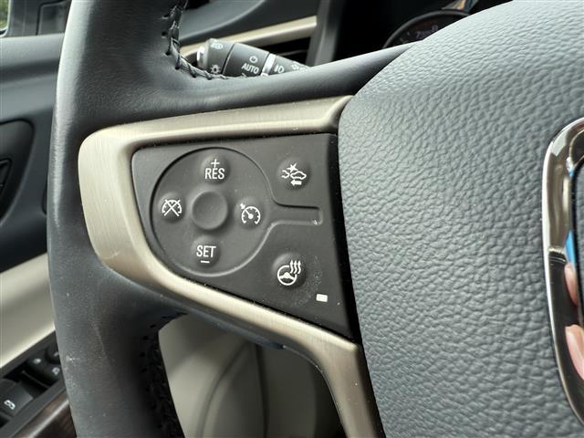 used 2021 GMC Acadia car, priced at $32,125