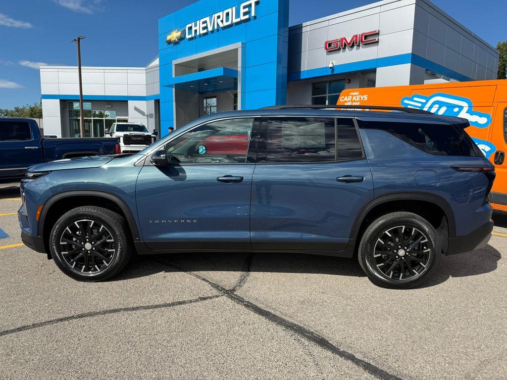 new 2026 Chevrolet Traverse car, priced at $46,333