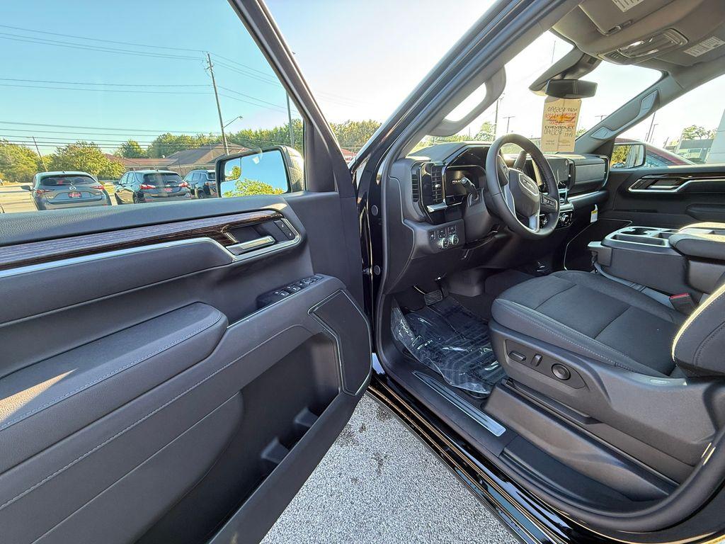 new 2026 GMC Sierra 1500 car, priced at $48,763