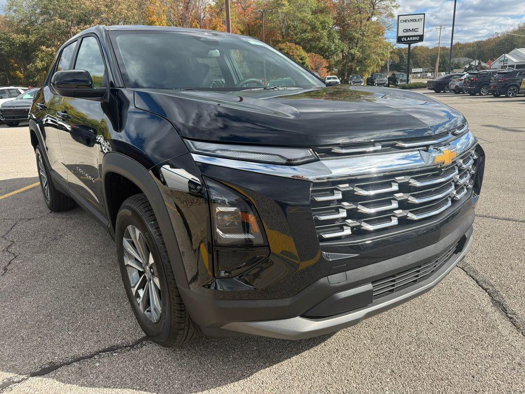 new 2026 Chevrolet Equinox car, priced at $31,999