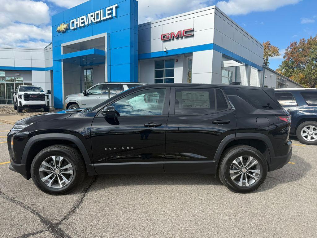 new 2026 Chevrolet Equinox car, priced at $31,999