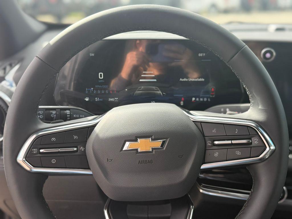 new 2026 Chevrolet Equinox car, priced at $31,999