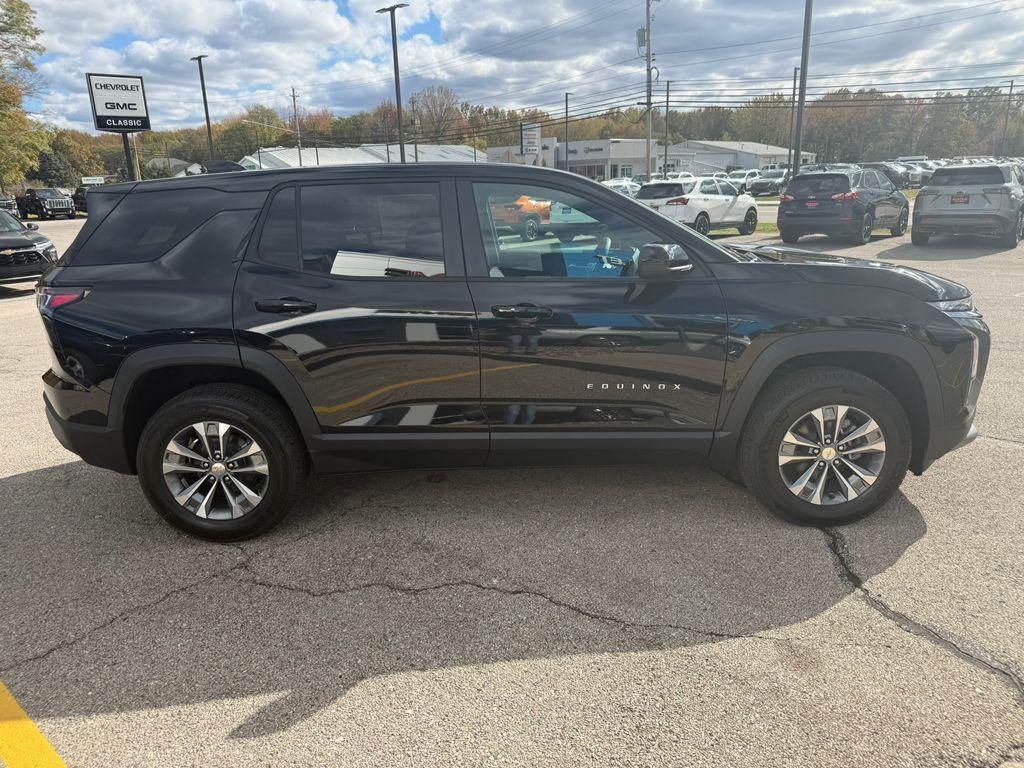 new 2026 Chevrolet Equinox car, priced at $31,999