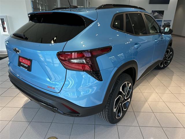new 2025 Chevrolet Trax car, priced at $27,480