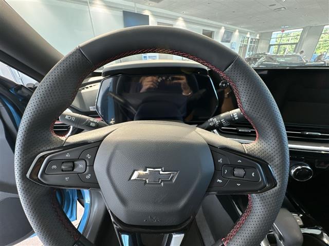 new 2025 Chevrolet Trax car, priced at $27,480
