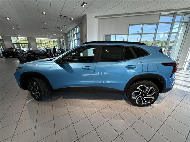 new 2025 Chevrolet Trax car, priced at $27,480