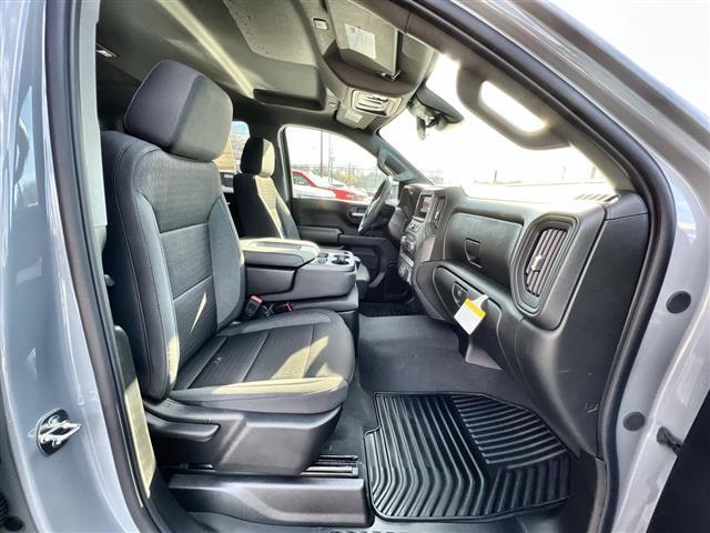 new 2024 Chevrolet Silverado 1500 car, priced at $42,667