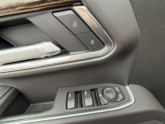 new 2025 GMC Sierra 1500 car, priced at $50,096