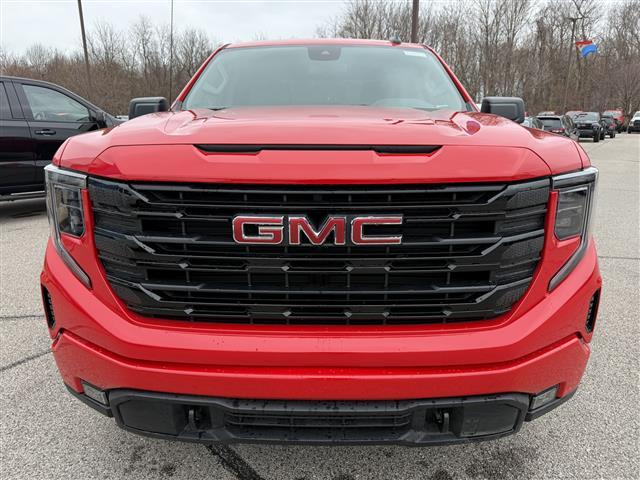 new 2025 GMC Sierra 1500 car, priced at $50,096
