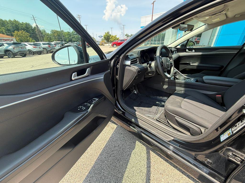 used 2023 Kia K5 car, priced at $21,911