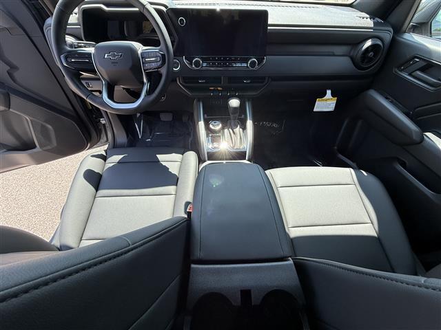 new 2025 Chevrolet Colorado car, priced at $42,693