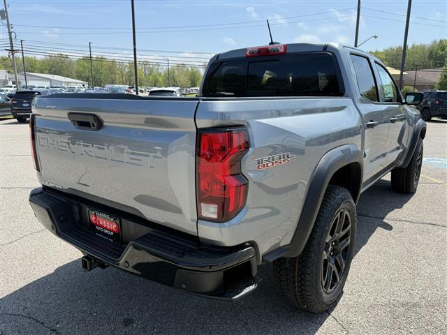 new 2025 Chevrolet Colorado car, priced at $42,693