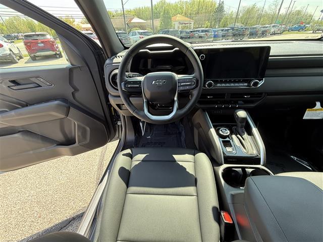 new 2025 Chevrolet Colorado car, priced at $42,693