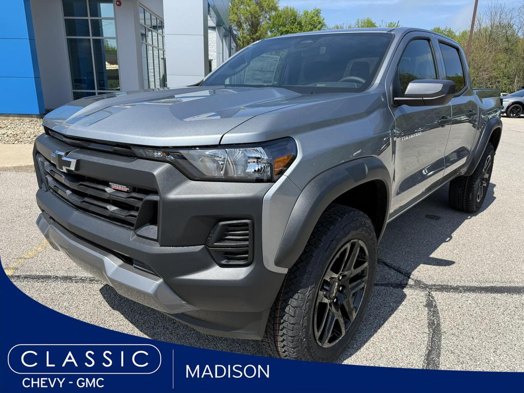 new 2025 Chevrolet Colorado car, priced at $42,693