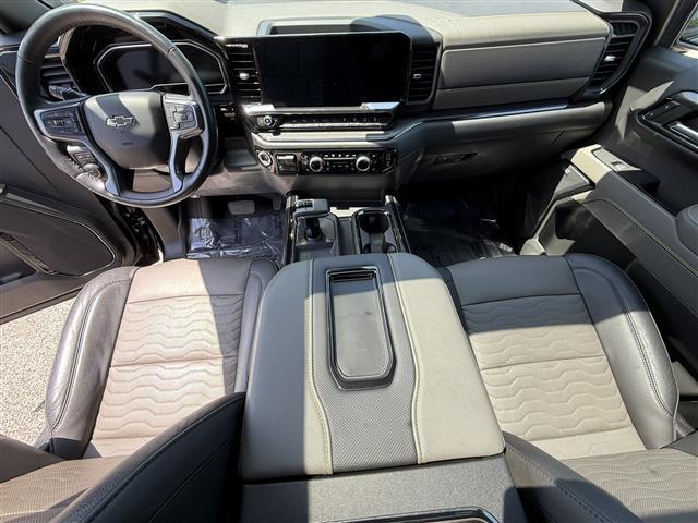 used 2022 Chevrolet Silverado 1500 car, priced at $56,212