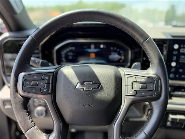 used 2022 Chevrolet Silverado 1500 car, priced at $56,212