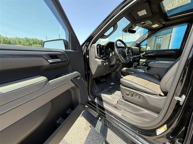used 2022 Chevrolet Silverado 1500 car, priced at $56,212