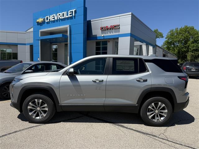 new 2026 Chevrolet Equinox car, priced at $28,500