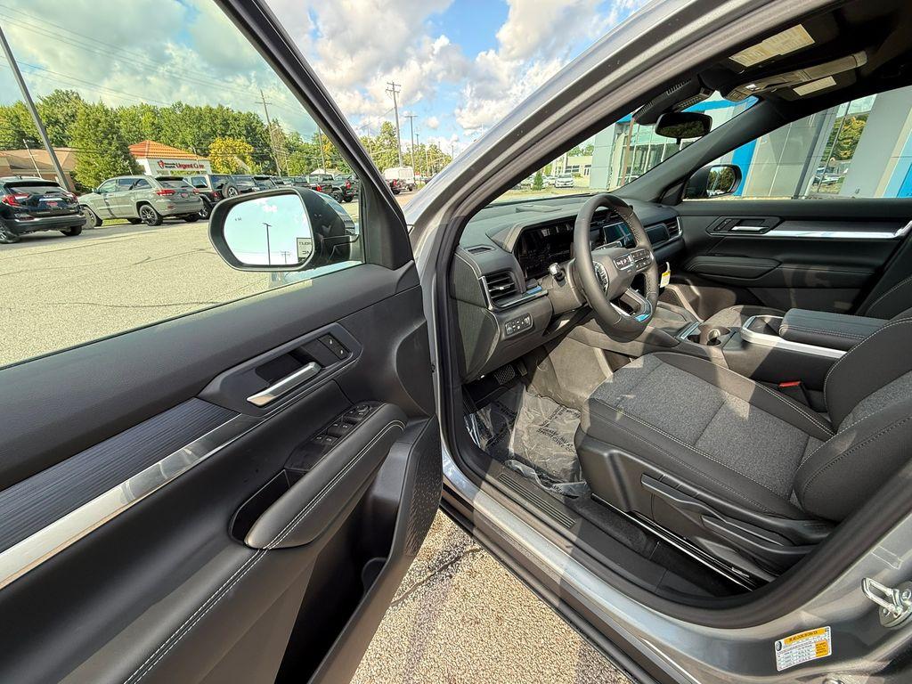 new 2026 GMC Terrain car, priced at $34,393