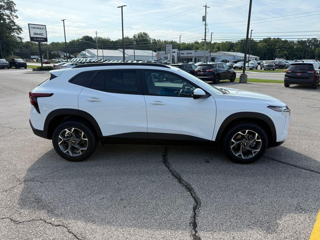 new 2025 Chevrolet Trax car, priced at $25,024