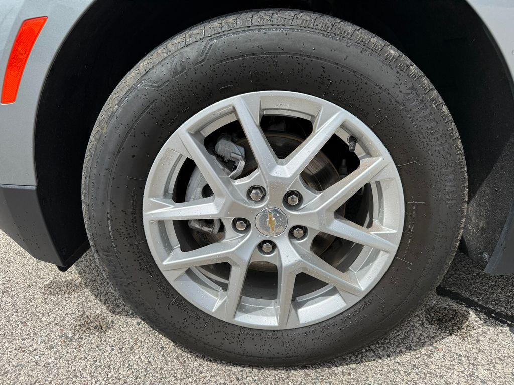 used 2023 Chevrolet Equinox car