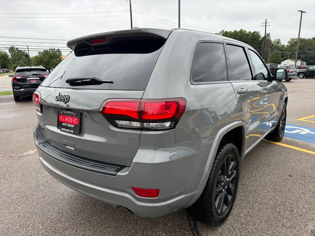 used 2022 Jeep Grand Cherokee WK car, priced at $24,997