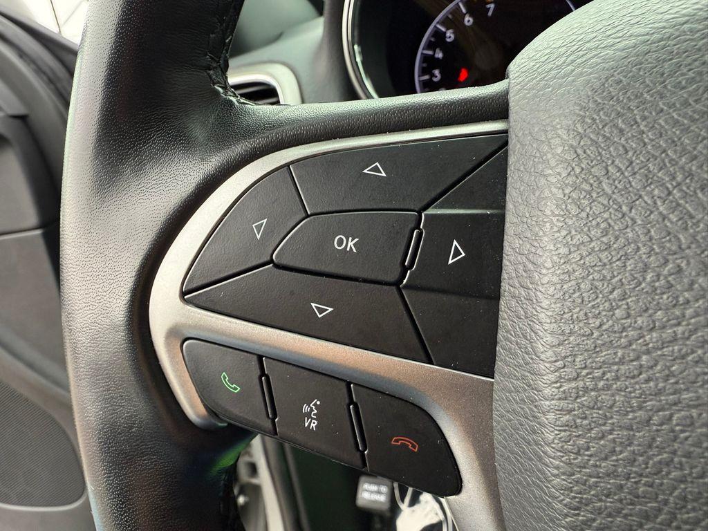 used 2022 Jeep Grand Cherokee WK car, priced at $24,997