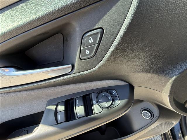 used 2024 Buick Envista car, priced at $28,892
