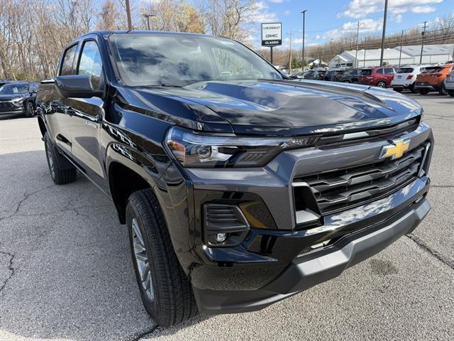 new 2026 Chevrolet Colorado car, priced at $43,712