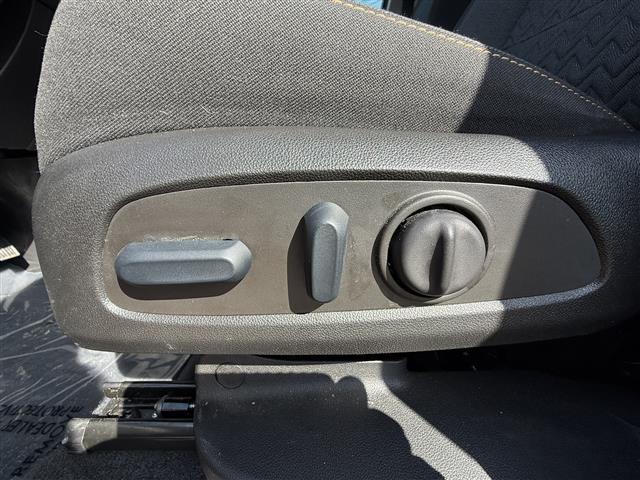 used 2022 Chevrolet Equinox car, priced at $22,249