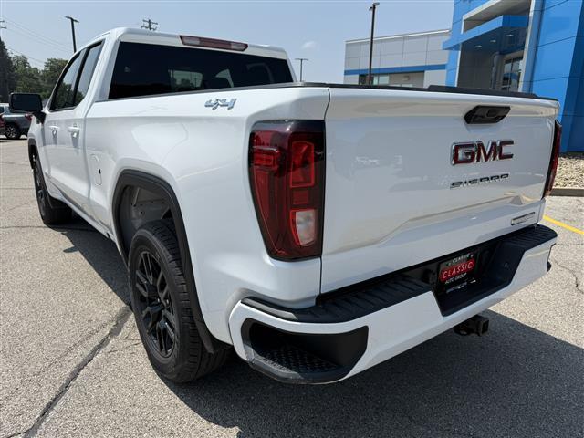 new 2025 GMC Sierra 1500 car, priced at $48,733