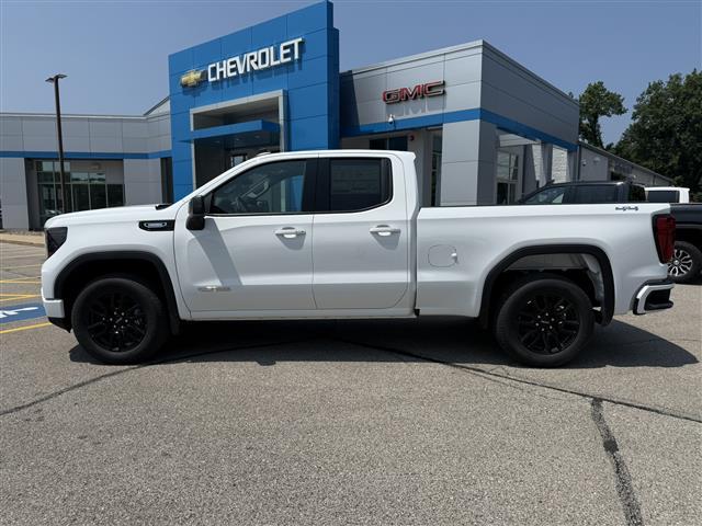 new 2025 GMC Sierra 1500 car, priced at $48,733