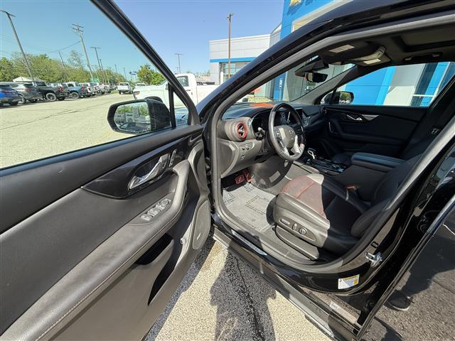 used 2022 Chevrolet Blazer car, priced at $33,155