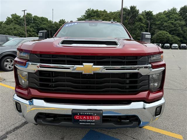 used 2024 Chevrolet Silverado 2500 car, priced at $57,998