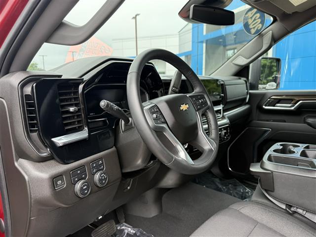 used 2024 Chevrolet Silverado 2500 car, priced at $57,998