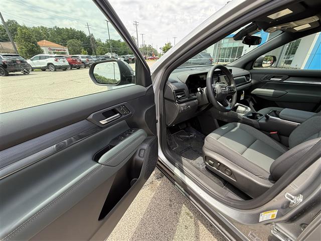 new 2026 GMC Terrain car, priced at $39,584