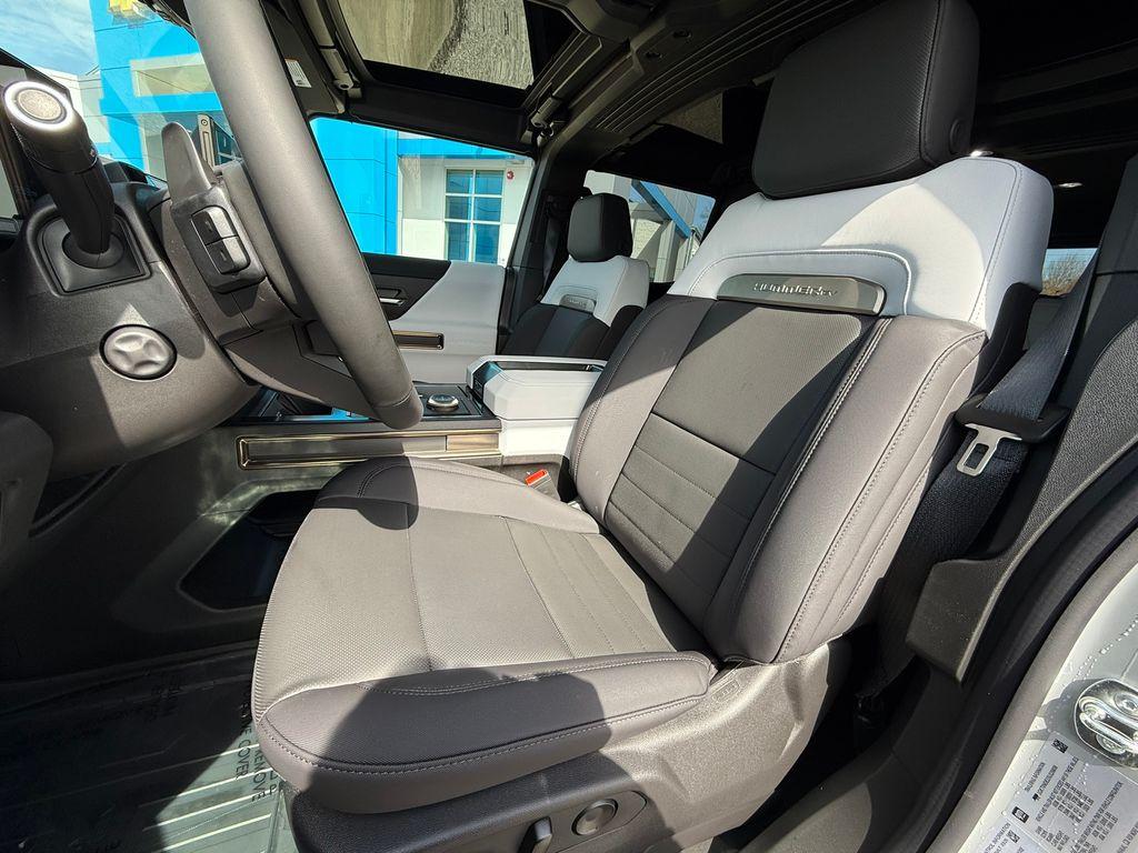 new 2025 GMC HUMMER EV SUV car, priced at $91,695