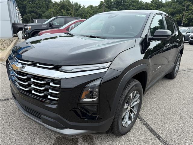 new 2026 Chevrolet Equinox car, priced at $33,105