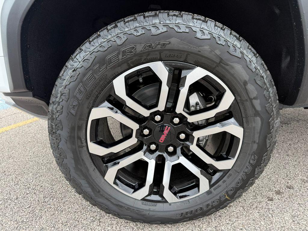 new 2025 GMC Canyon car, priced at $49,919