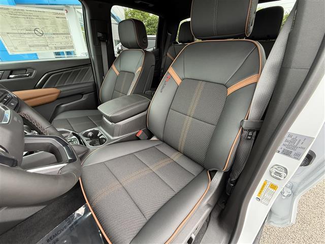 new 2025 GMC Canyon car, priced at $49,919