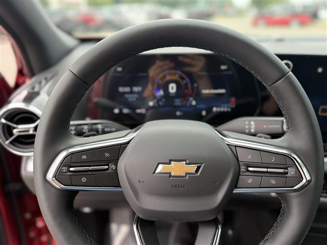 new 2026 Chevrolet Equinox car, priced at $31,659