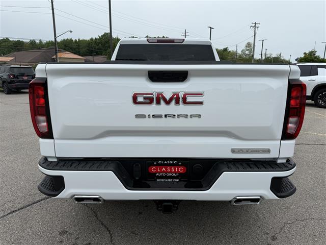 new 2025 GMC Sierra 1500 car, priced at $51,679