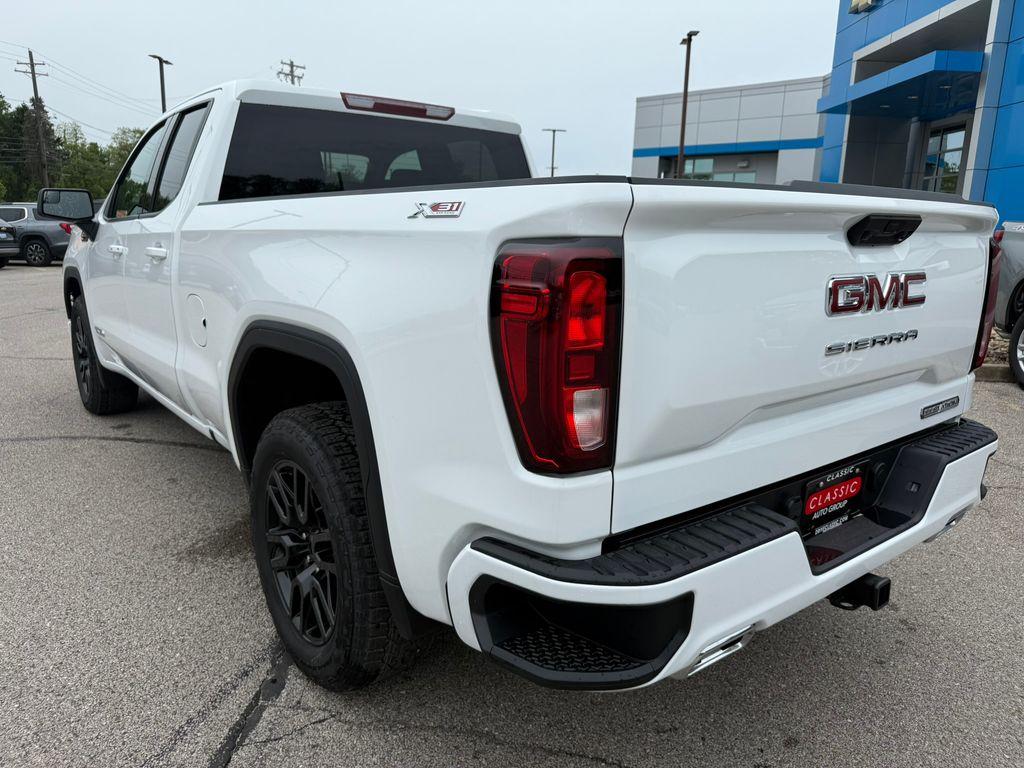 new 2025 GMC Sierra 1500 car, priced at $51,179
