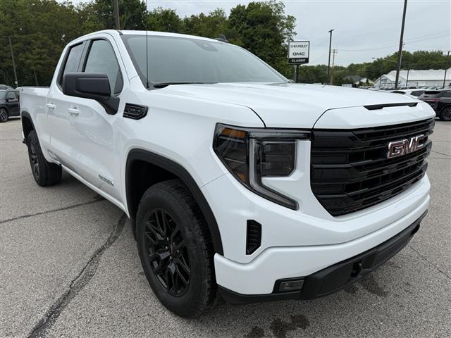 new 2025 GMC Sierra 1500 car, priced at $51,679