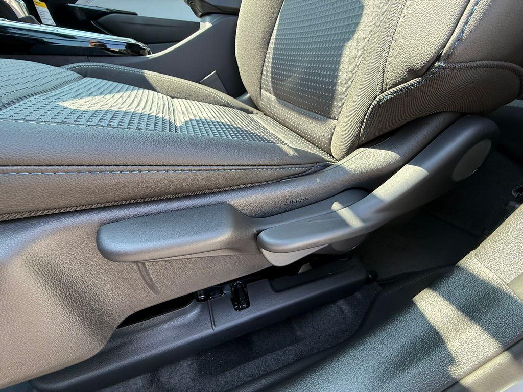 new 2025 Chevrolet Trax car, priced at $24,285